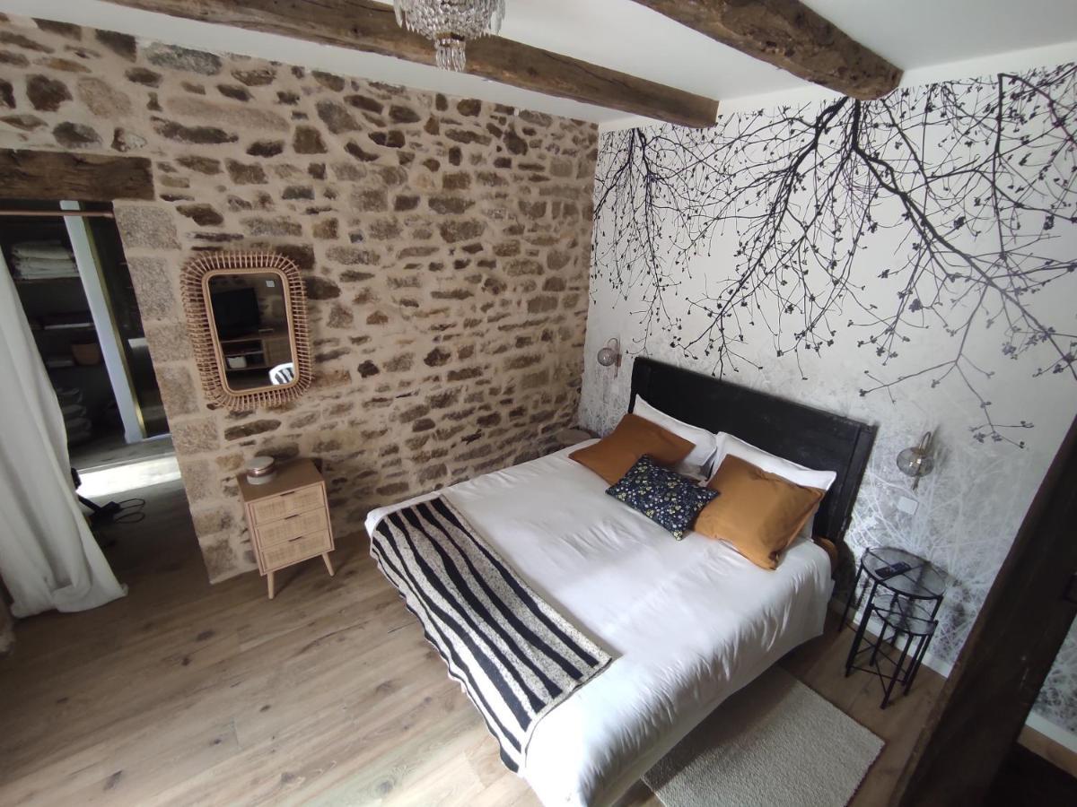 La Ville Es Riez Chambre D'Hotes Corseul Exterior foto